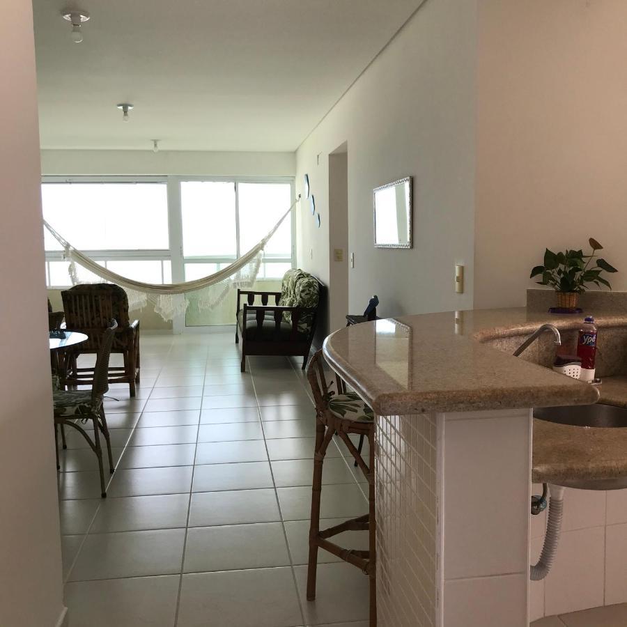 Apartamento Pe Na Areia Frente Para O Mar E Piscina Na Prainha Caraguatatuba Ngoại thất bức ảnh