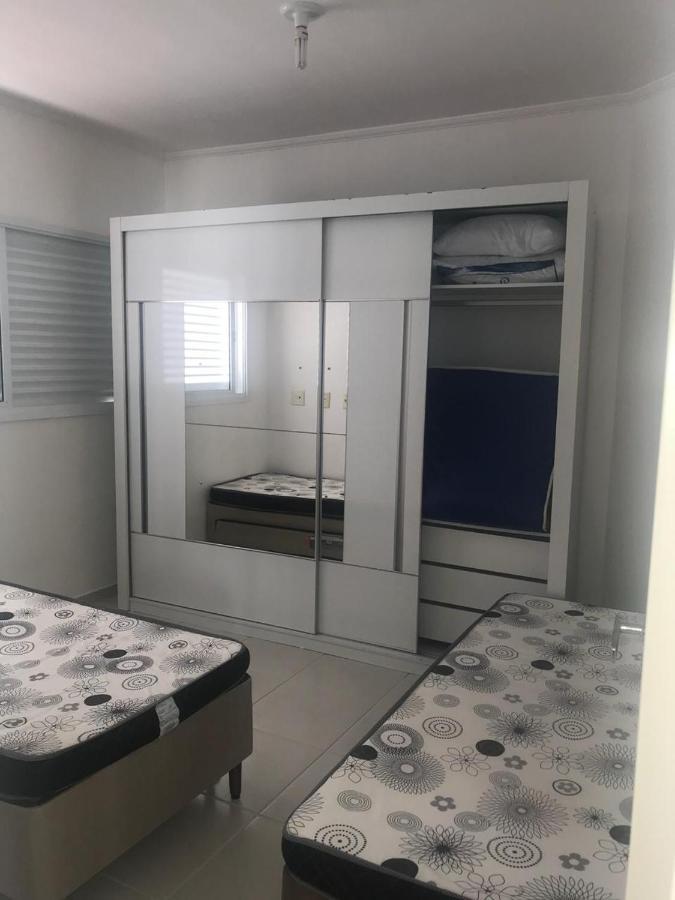 Apartamento Pe Na Areia Frente Para O Mar E Piscina Na Prainha Caraguatatuba Ngoại thất bức ảnh