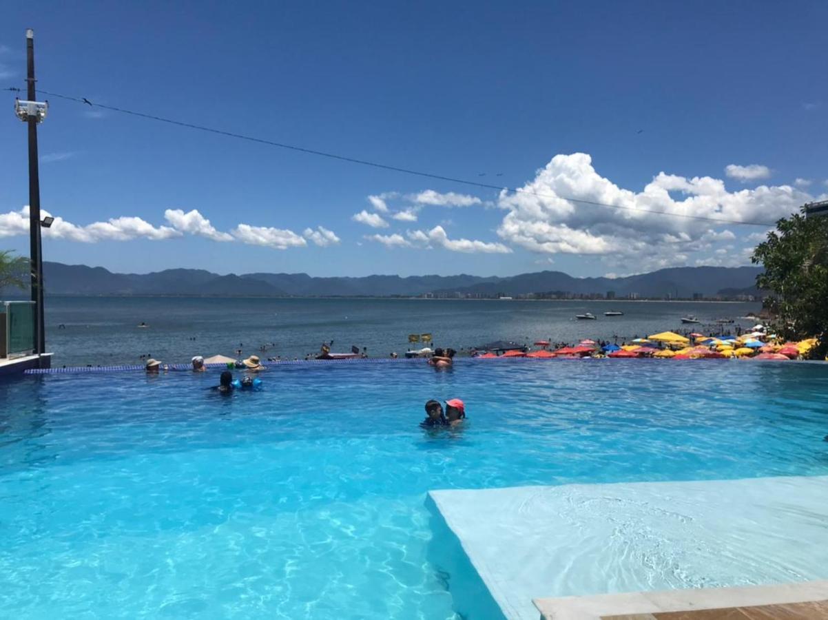 Apartamento Pe Na Areia Frente Para O Mar E Piscina Na Prainha Caraguatatuba Ngoại thất bức ảnh